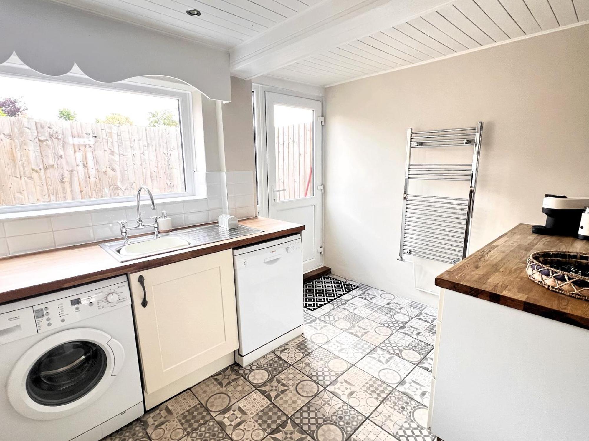 Cosy Cottage In Mersea - Walking Distance To Beach And Town Уест Мърси Екстериор снимка